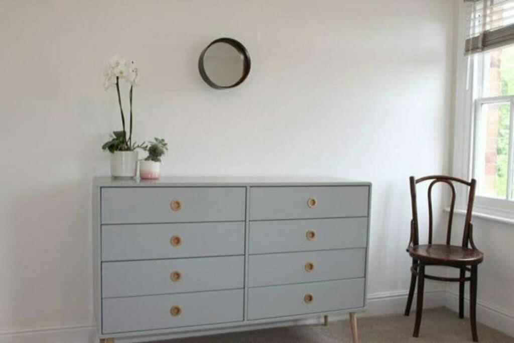 Luxury Townhouse In Town Centre, Views, River Walk, Free Parking Shrewsbury Esterno foto