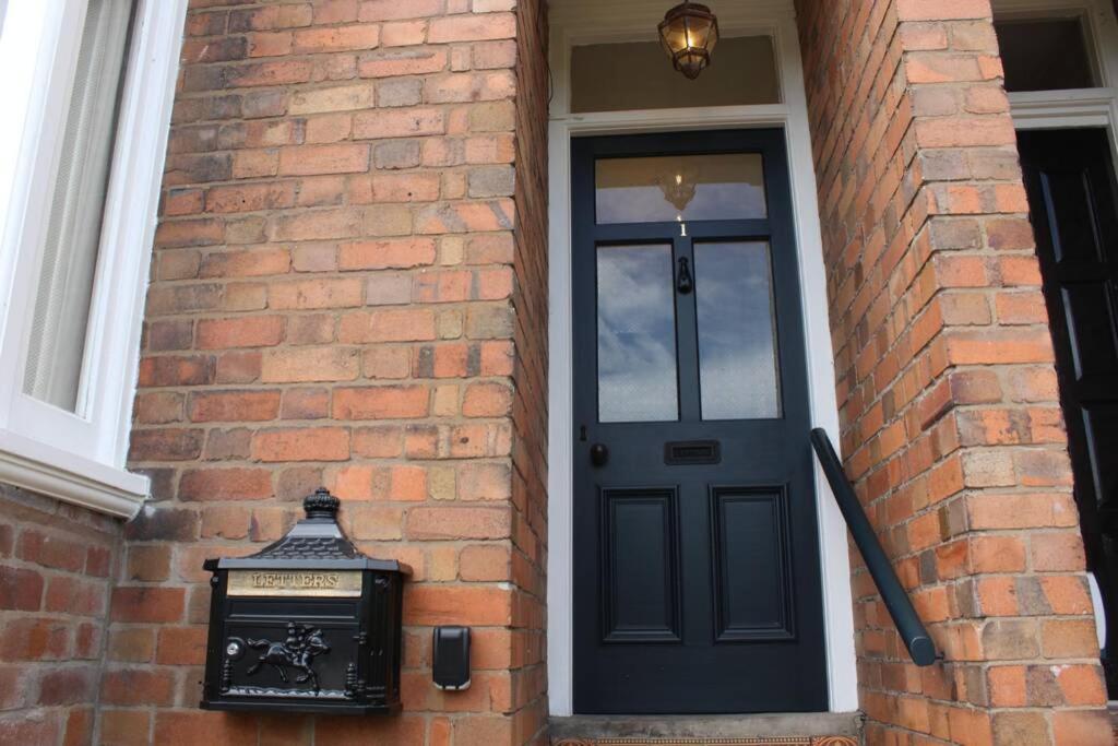 Luxury Townhouse In Town Centre, Views, River Walk, Free Parking Shrewsbury Esterno foto