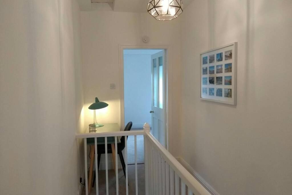 Luxury Townhouse In Town Centre, Views, River Walk, Free Parking Shrewsbury Esterno foto
